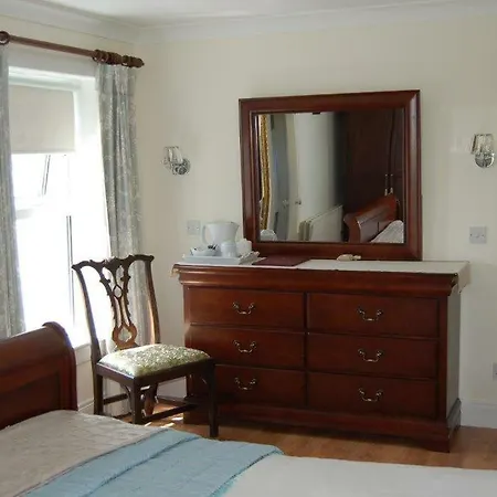 Teach An Easard Clifden