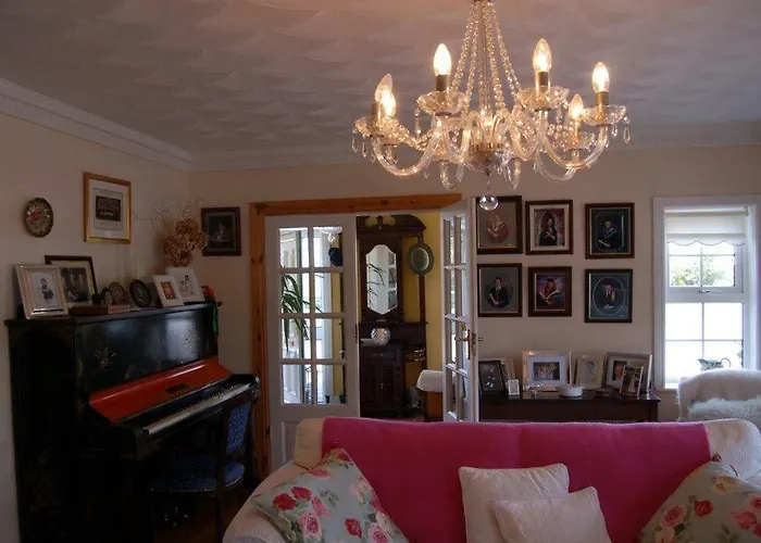 Teach An Easard Clifden